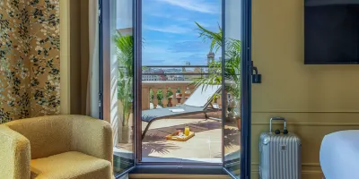 Avenida Terrace — Trip.com listing photograph
